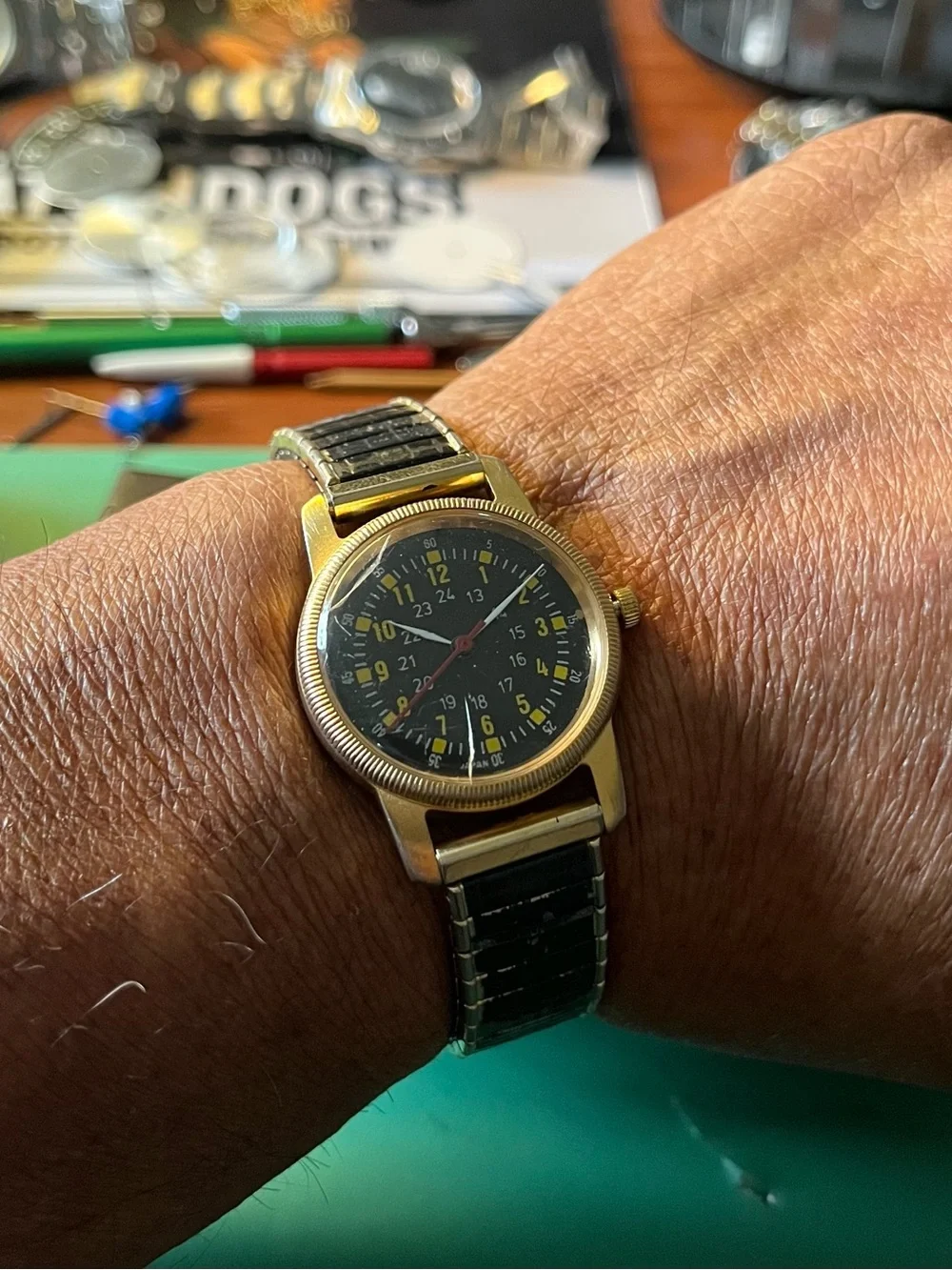 Vintage Type A-D MIL-W-6433 Military Style Field Watch Gold Tone Black Dial